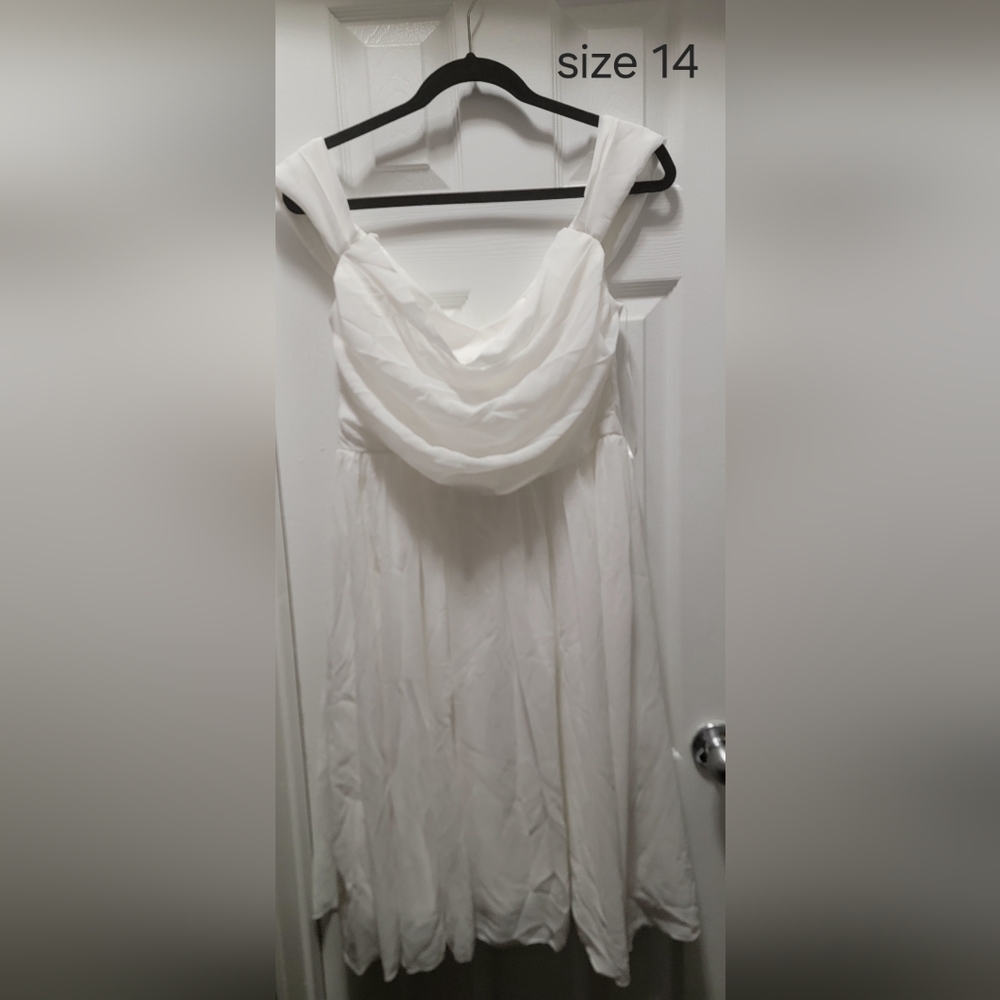 Chic White Backless Dress